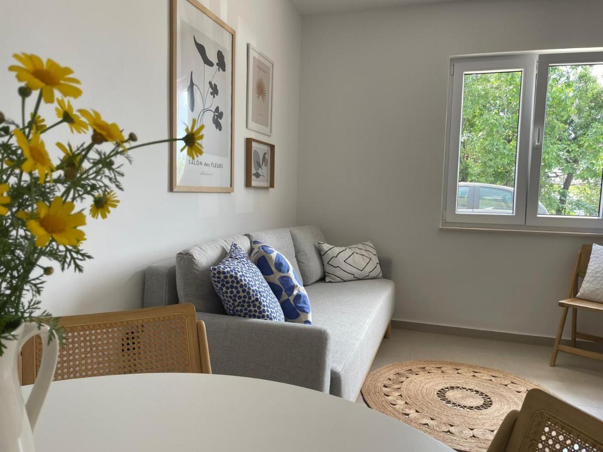 Apartment Sur La Plage Podstrana Eksteriør bilde