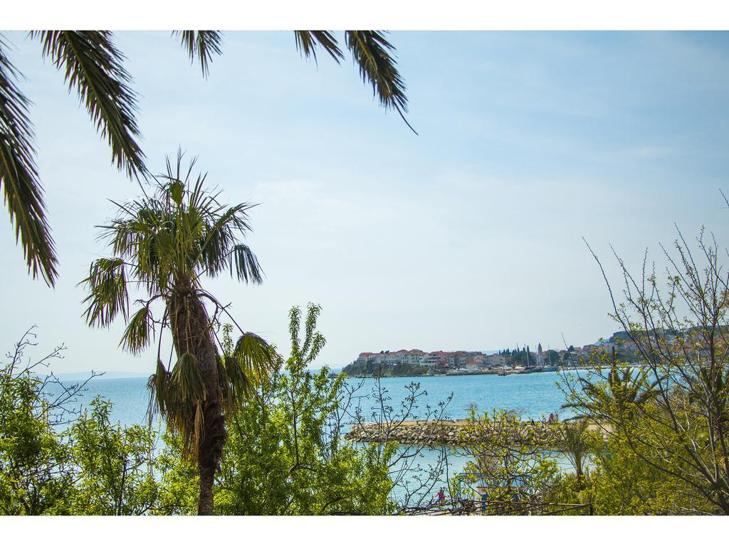 Apartment Sur La Plage Podstrana Eksteriør bilde